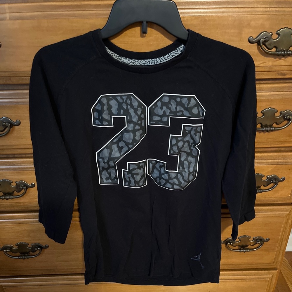 Jordan 23 2/3 Sleeve Shirt Size XL